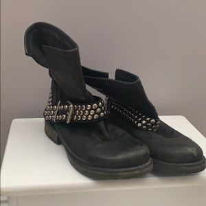 Steve Madden studded boots